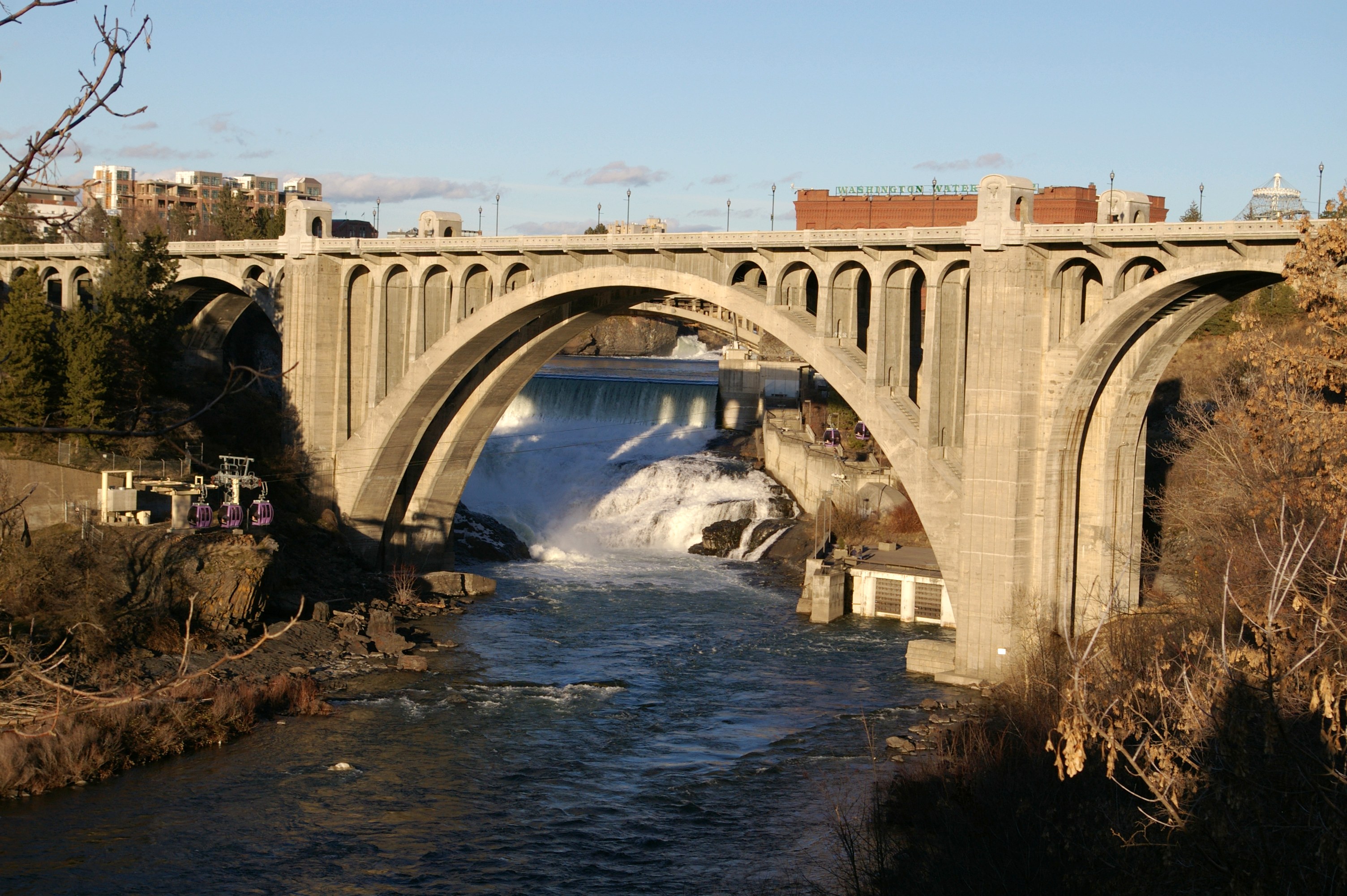 Monroe Street Bridge spanning the Spokane River and falls